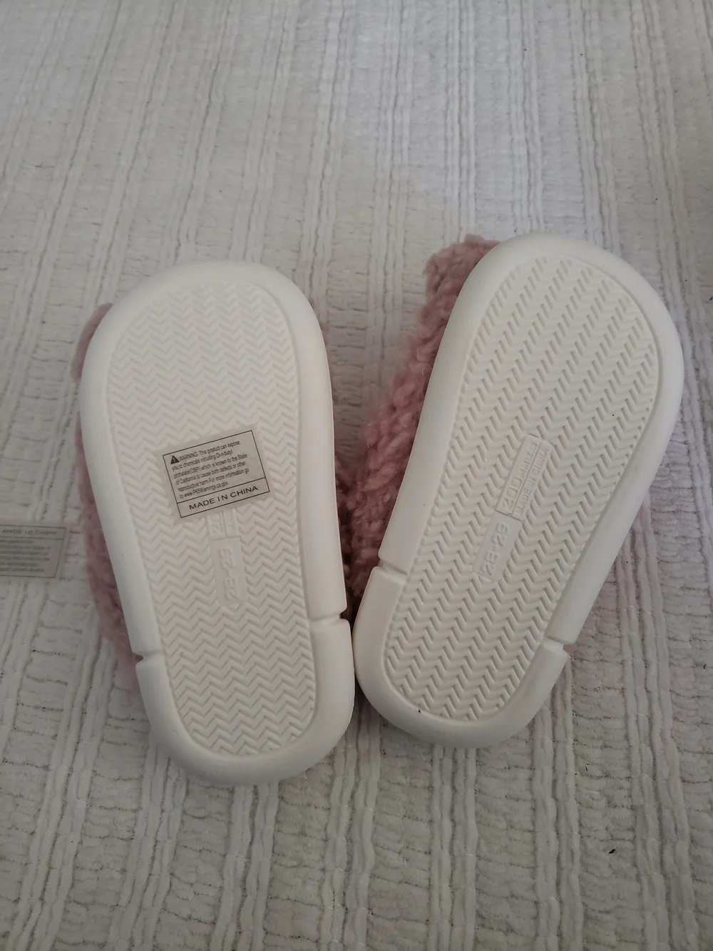 New Plush Pink Bear Slippers with Checkered Bow for Kids